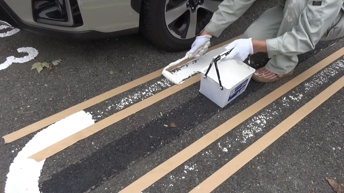 プロ仕様の水性塗料で簡単施工